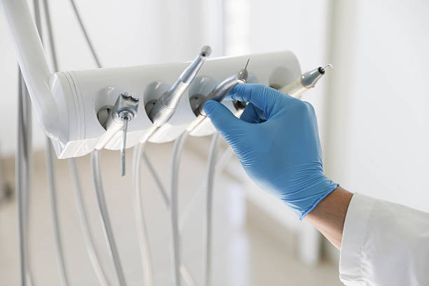 Professional Emergency Dentist technician working in Moroni, UT